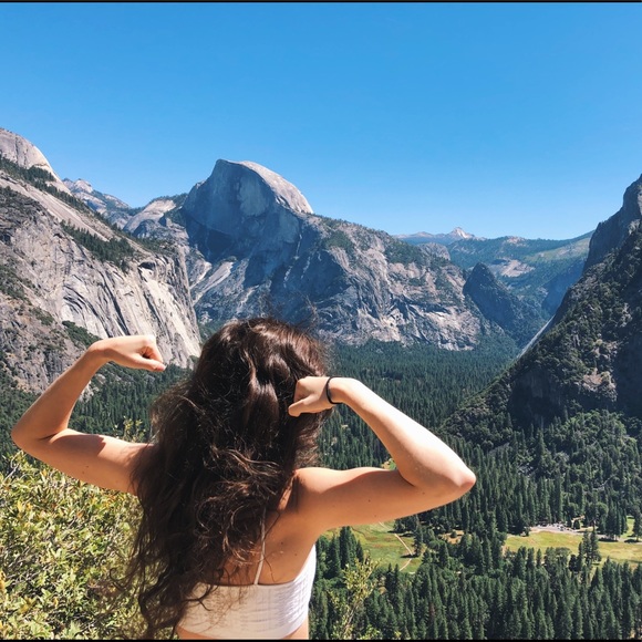 Meet your Posher, Shawna - Picture 3 of 5